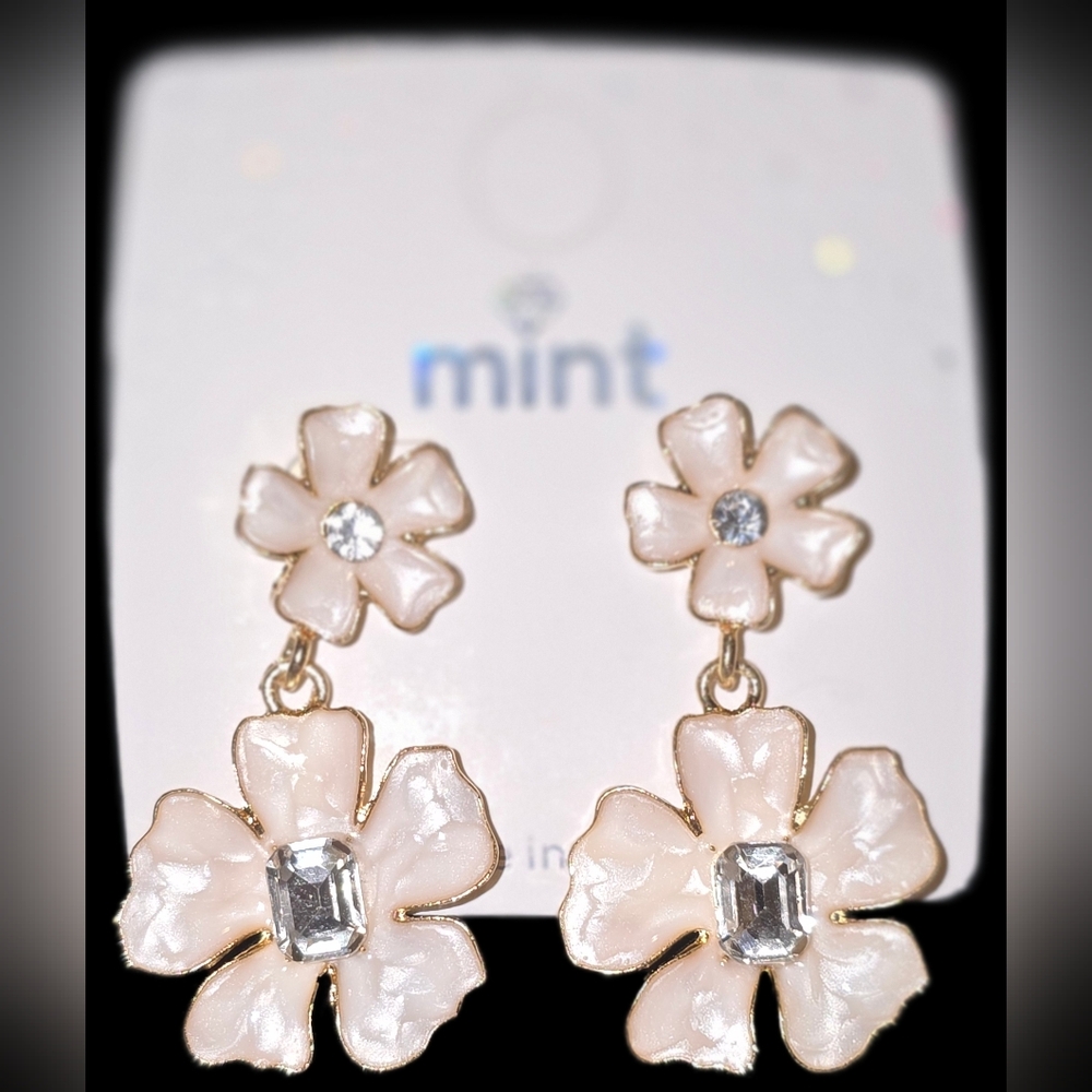 White Floral Drop Earrings